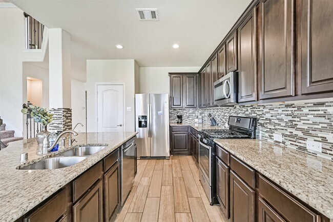 Building Photo - 23213 Zinfandel Dr