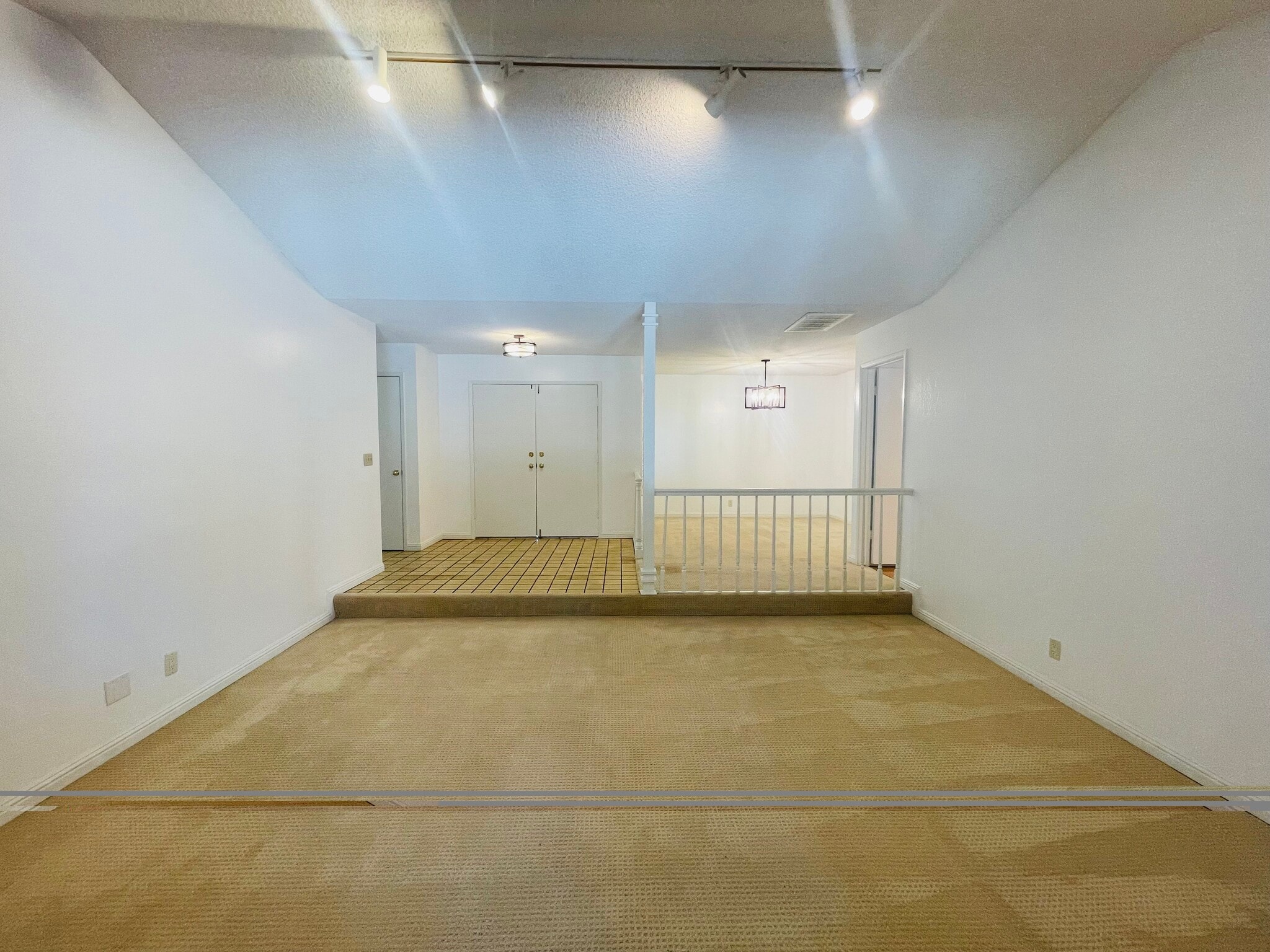 Building Photo - 1150 Stafford Dr
