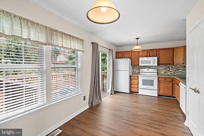 Building Photo - 3305 Cheverly Ct