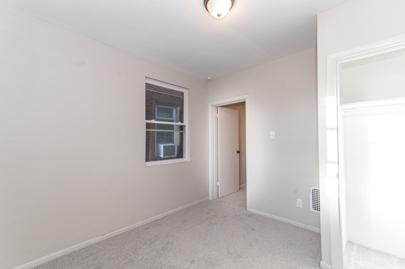 Building Photo - 1600 Rutherford Ave