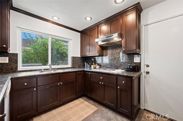 Building Photo - 36 Woodswallow Ln