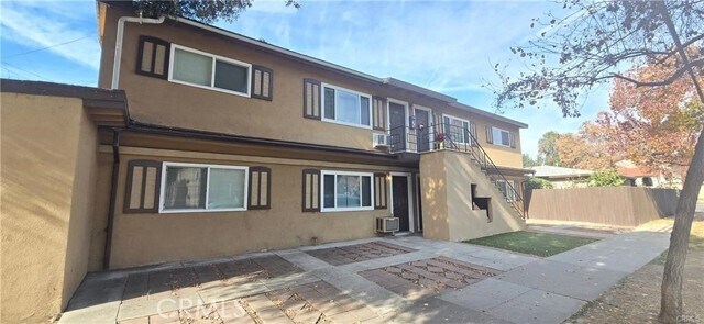 Primary Photo - 225 N Monte Vista Ave