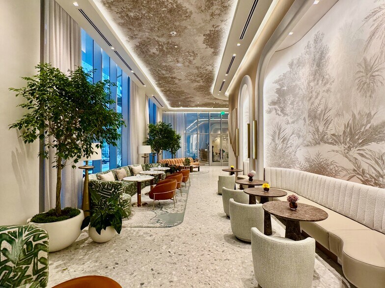 Building Photo - 77 SE 5th St