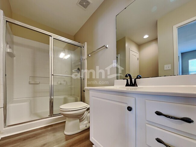 Building Photo - 138 Kimberton Ave