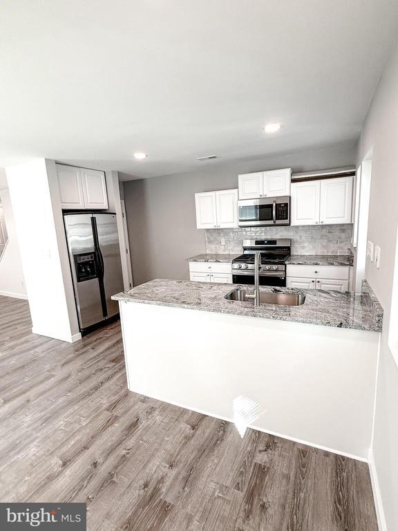 Building Photo - 7713 Baltimore St