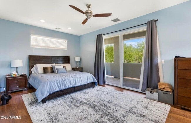 Building Photo - 675 N. Encanto Village Way