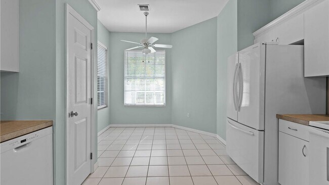 Building Photo - 11910 Seabreeze Cove Ln