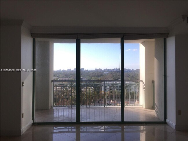 Building Photo - 3400 SW 27th Ave