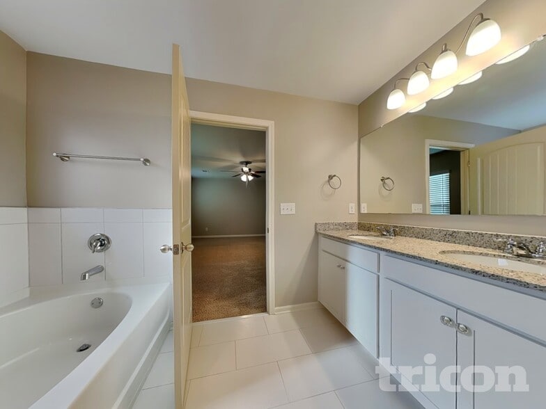 Building Photo - 243 Hummingbird Trail