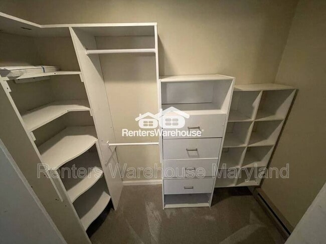 Building Photo - 2621 Fallston Rd