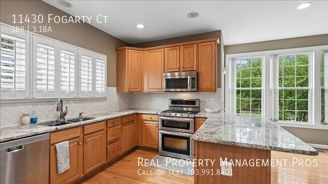 Building Photo - 11430 Fogarty Ct