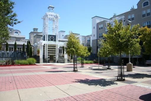 Building Photo - Large Santa Clara 1 Bedroom Condo in River...