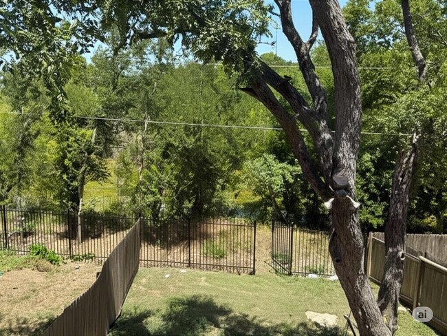 Building Photo - 13339 Water Oak Ln