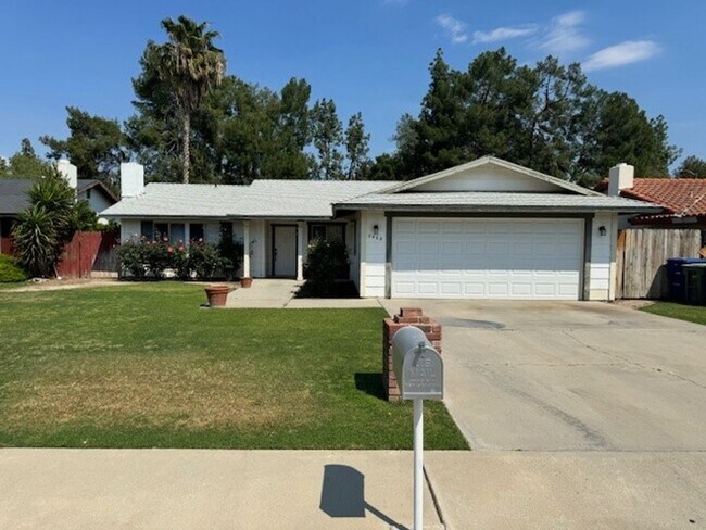 Primary Photo - 3408 Kapral Way