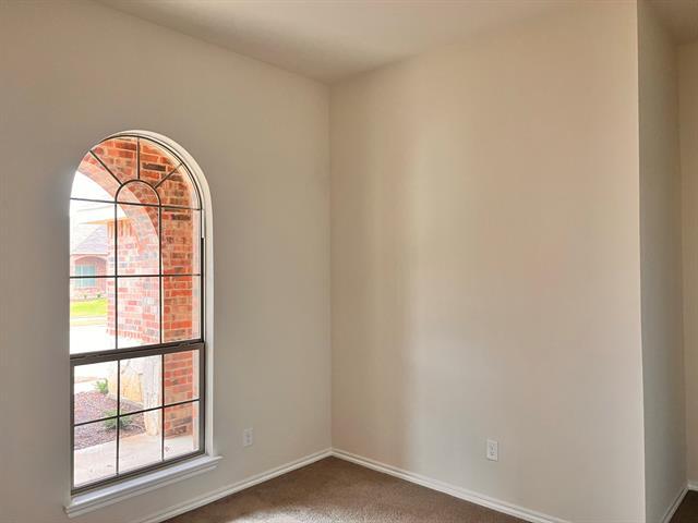 Building Photo - 422 Greenhaven Dr