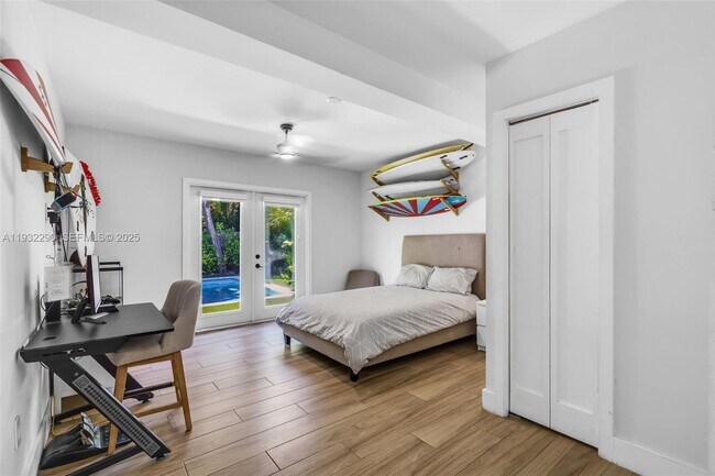 Building Photo - 653 Glenridge Rd