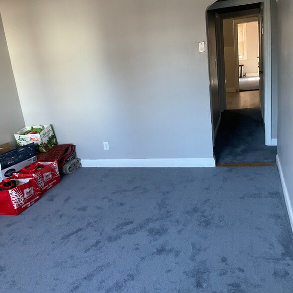 Building Photo - 4137 Boyd Ave