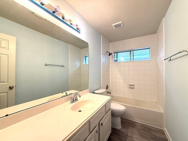 Building Photo - 20514 Westfield Estates Dr