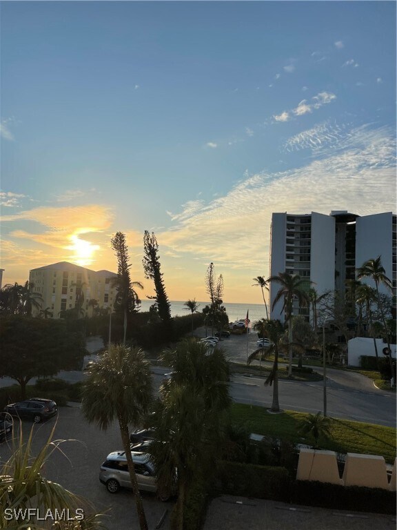 Building Photo - 3500 Gulf Shore Blvd N