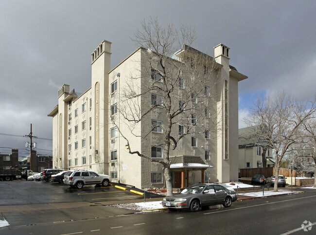 Primary Photo - Monterey Plaza Apartments