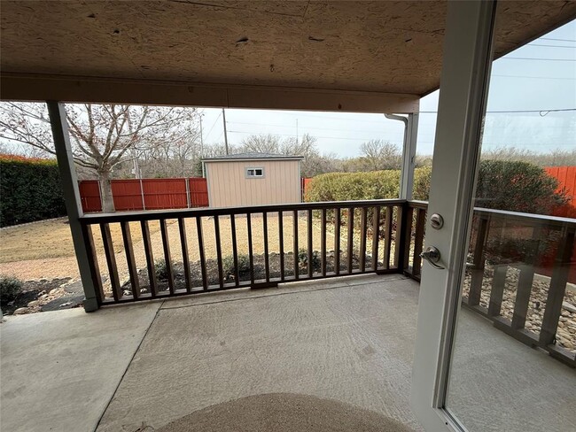 Building Photo - 334 Avalanche Ave