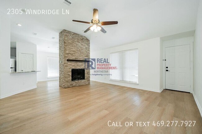 Building Photo - 2305 Windridge Ln