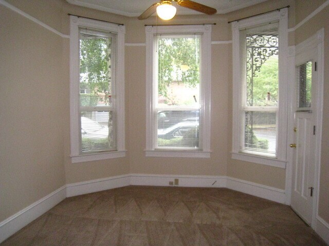 Building Photo - 4234 S View Point Ter