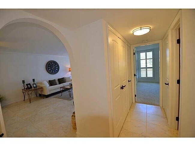 Building Photo - 6371 La Costa Dr