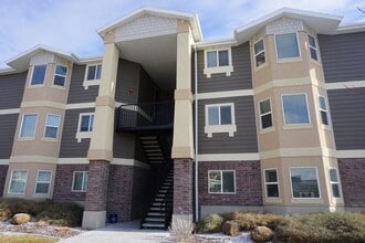 Building Photo - 8264 Resaca Dr