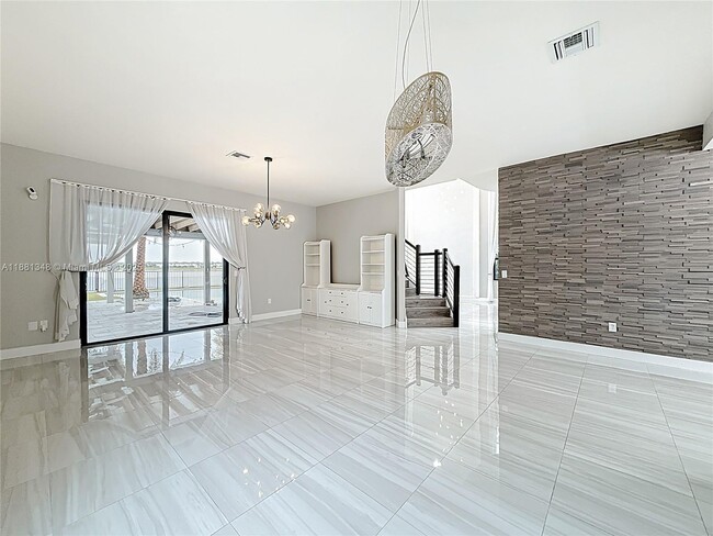 Building Photo - 15530 NW 89th Ct