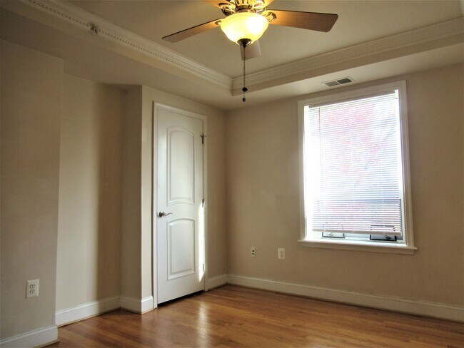 Bedroom - 712 Marietta Pl NW
