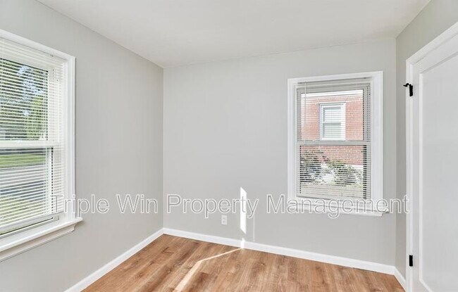 Building Photo - 10315 St Arthur Ln