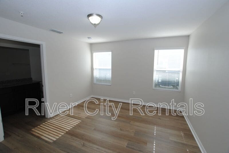 Building Photo - 6541 Sweetbay Ln