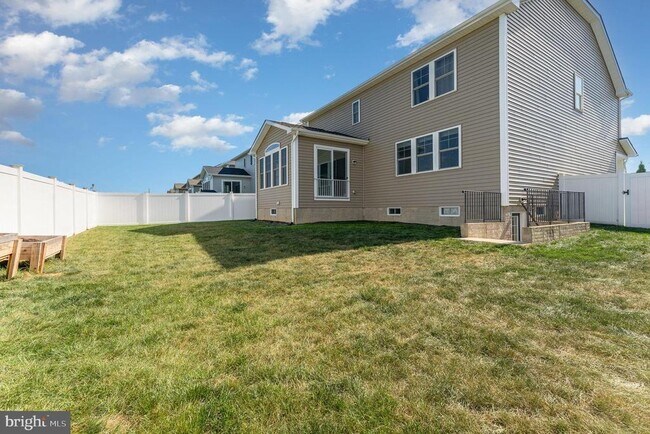 Building Photo - 10407 Spotswood Dr