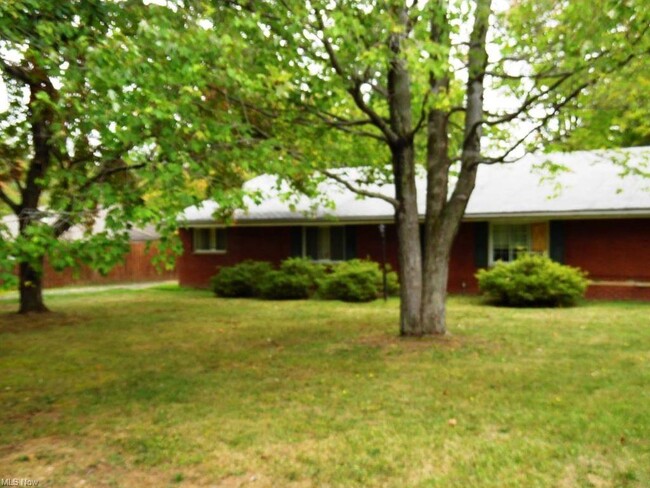Primary Photo - 1379 Barlow Rd