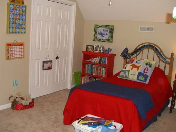 Building Photo - Lovely Four Bedroom Home - Located in Northeast Columbia!