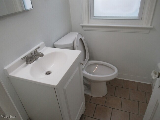 Building Photo - 12213 Mortimer Ave