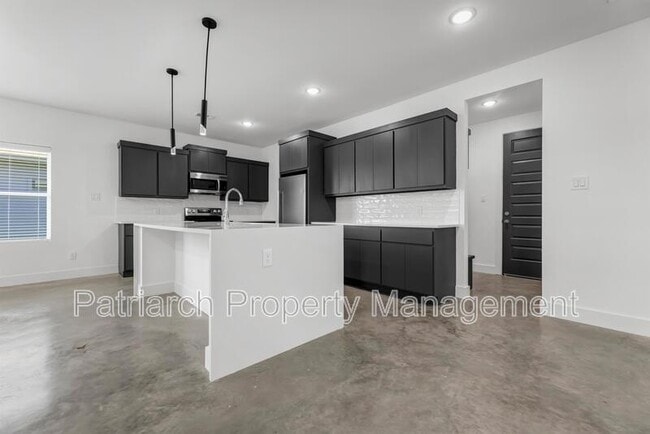 Building Photo - 3007 Alpha Wolf Ct