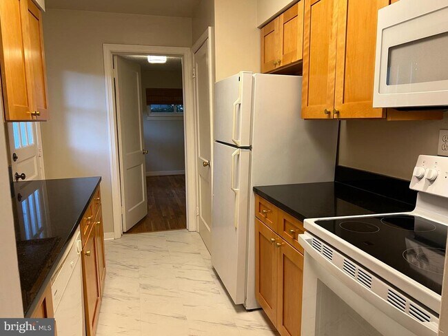 Building Photo - 6218 35th St N