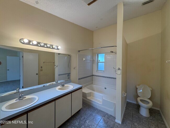 Building Photo - 8055 Creedmoor Dr