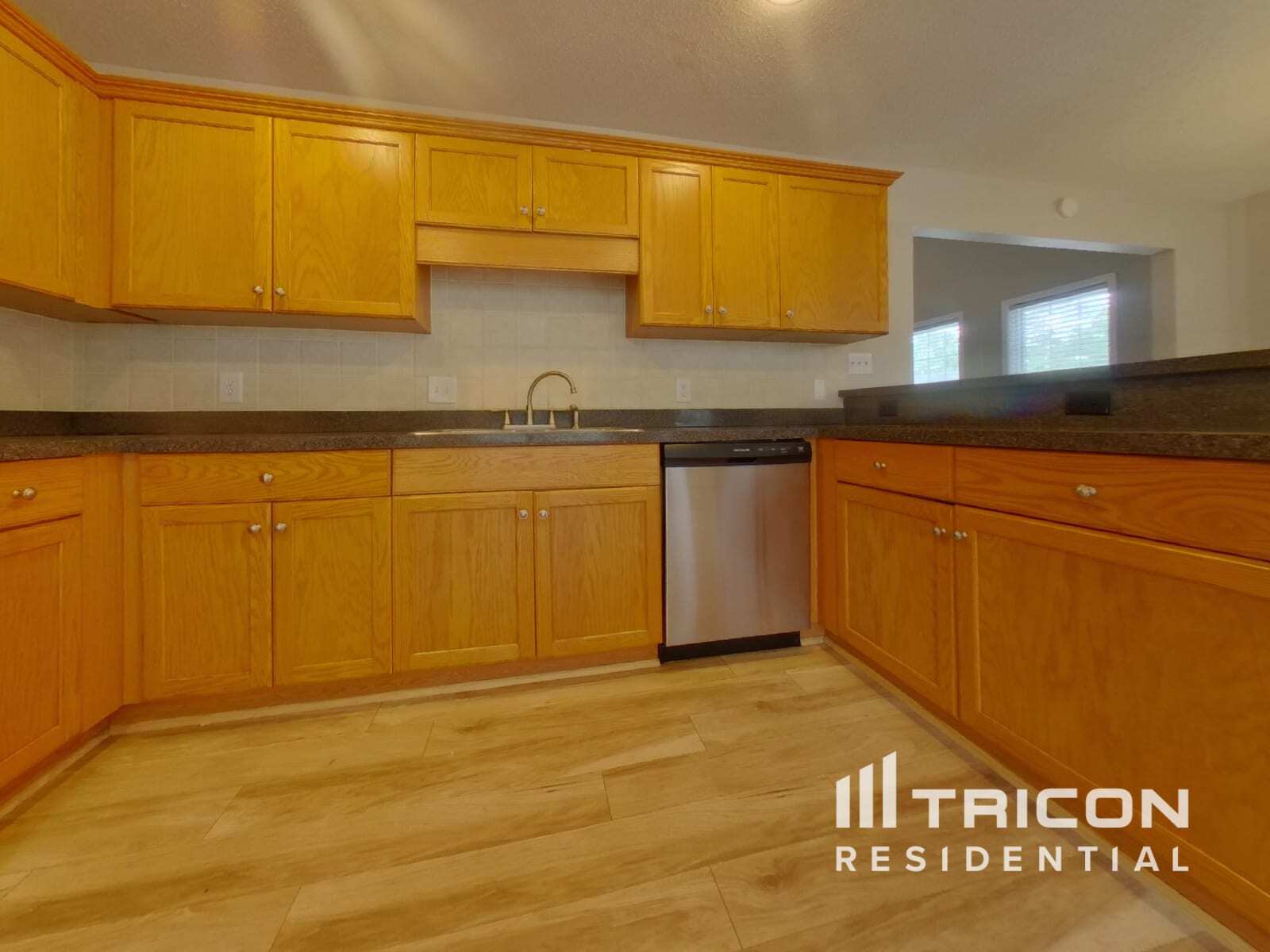 Building Photo - 102 Providence Run