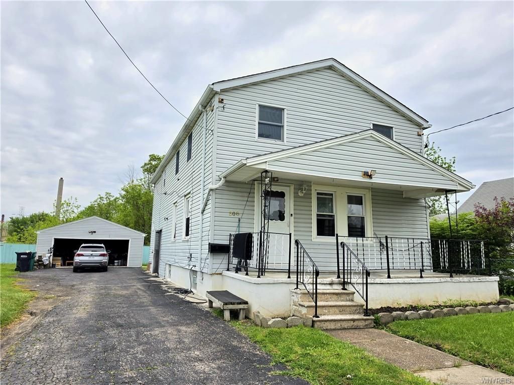 Building Photo - 508 59th St