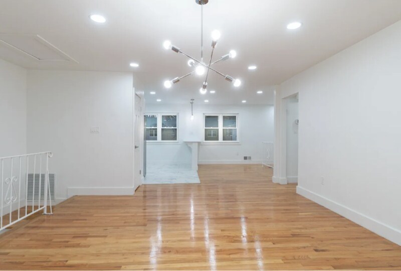 Building Photo - 500 Adams Ln