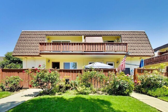 Building Photo - 1281 Ayala Dr
