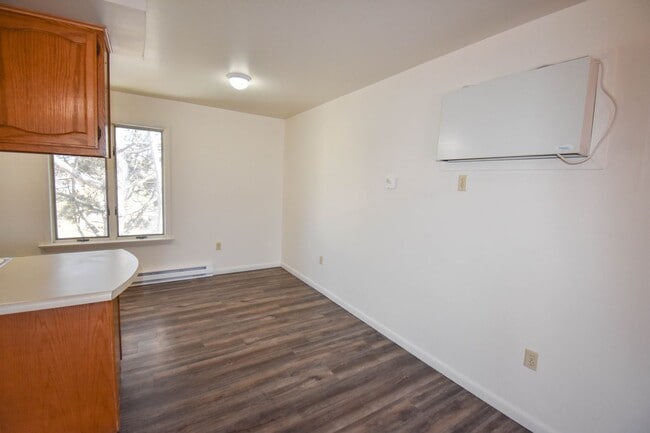 Building Photo - *** PENDING   APPLICATION ***