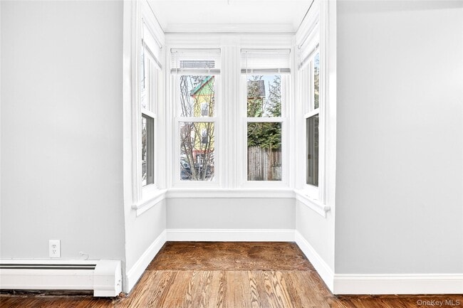 Building Photo - 48 S Mill St