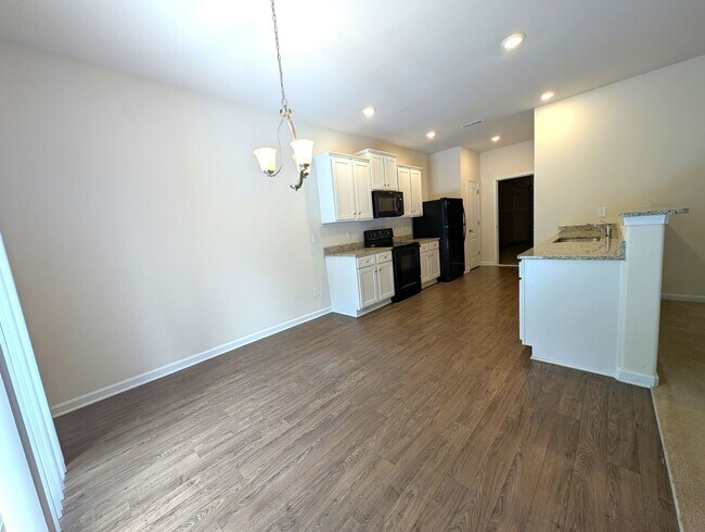 Building Photo - Pristine, 2 Story Home located in the Reserve at Canyon Hills Subdivision!