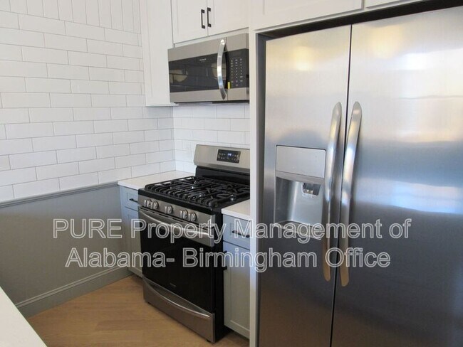Building Photo - 2212 Morris Ave