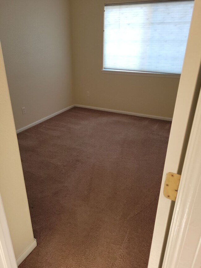 Building Photo - Beautiful Longmont Condo Next to UTE Creek Golf Course at Villas at Ute Creek