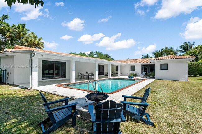Building Photo - 7220 SW 107th Terrace